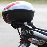 Givi    SUZUKI GSR600 2006-2011 SR116