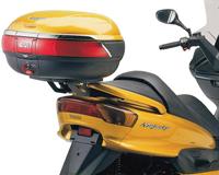 Givi    YAMAHA YP250 Majesty 2000-2007 SR44M